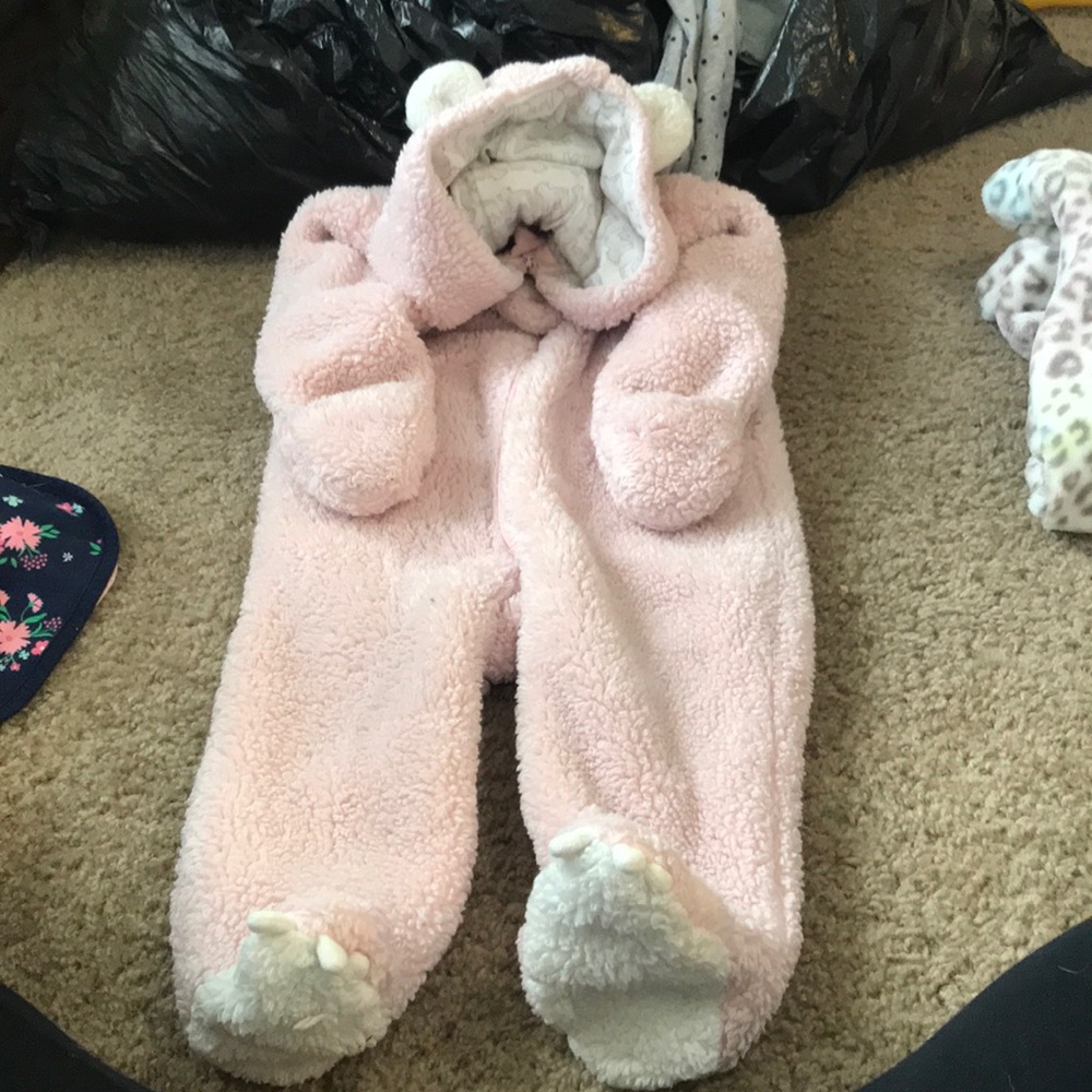 A bear jumpsuit/snowsuit